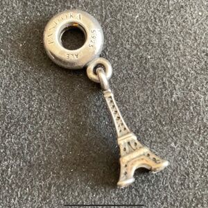 Pandora Eiffel Tower charm